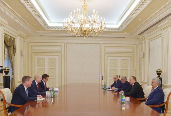 Azerbaijani president receives Chief Executive Officer of BP