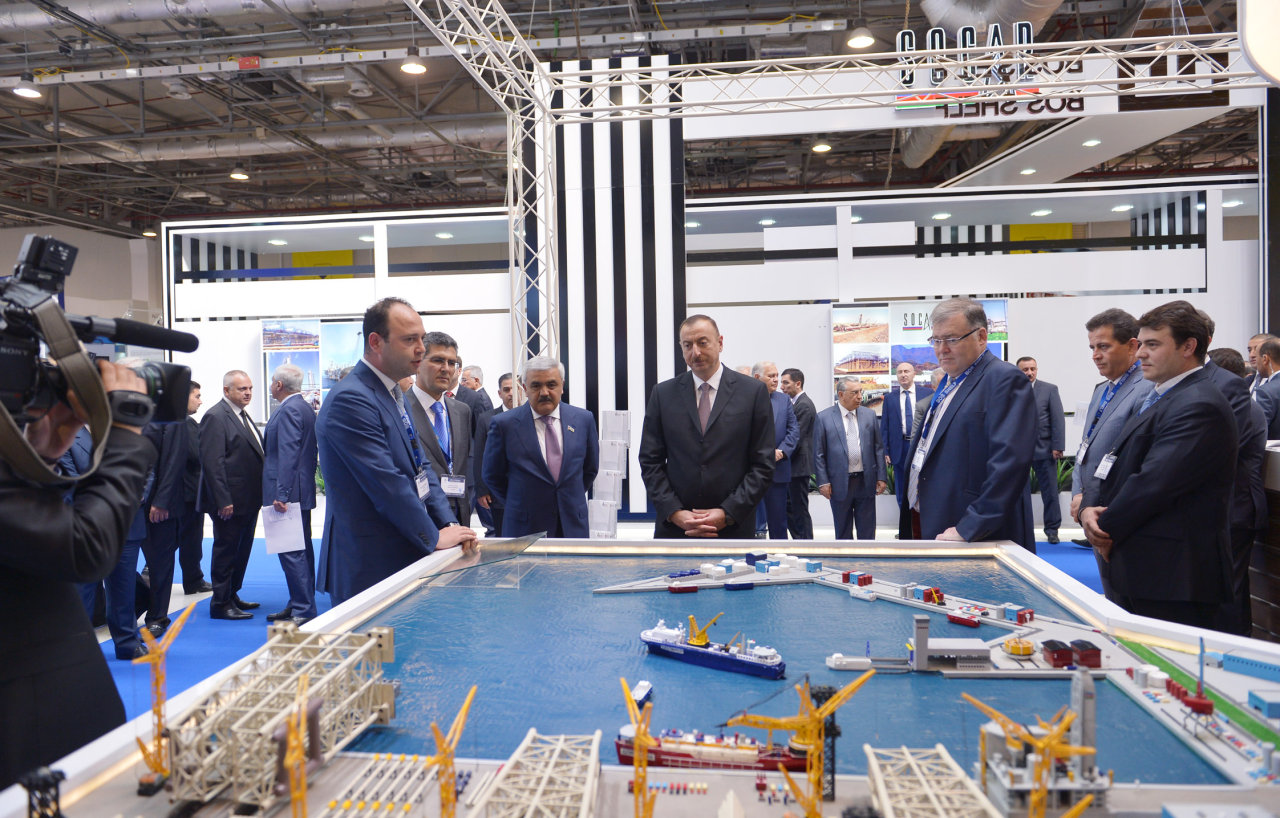 Президент Азербайджана принял участие в открытии выставки «Нефть и газ. Нефтепереработка и нефтехимия Каспия» (ФОТО)