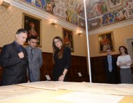 Azerbaijani first lady views Vatican Apostolic Library (PHOTO)