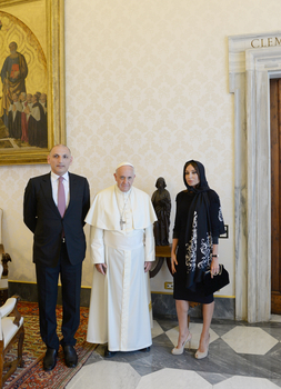 Azerbaijan’s First Lady meets with Pope Francis (PHOTOS)