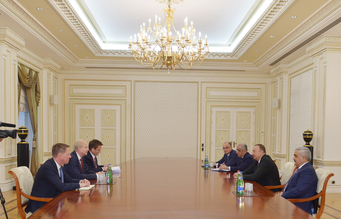 Президент Азербайджана принял главного исполнительного директора компании BP