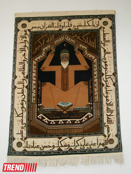 Выставка художника Айдына Раджабова: традиции и современные направления коврового искусства (ФОТО)