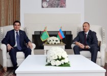 Президент Ильхам Алиев: Азербайджан и Туркменистан будут наращивать грузопоток через Каспий (ФОТО)
