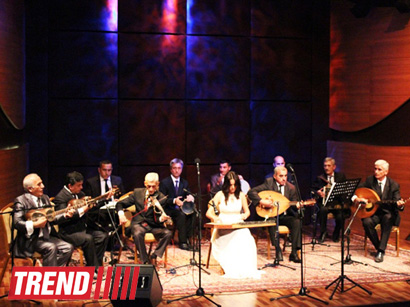 В Международном центре мугама состоялся концерт ансамбля "Гёйгёль" Гянджинской государственной филармонии (ФОТО)