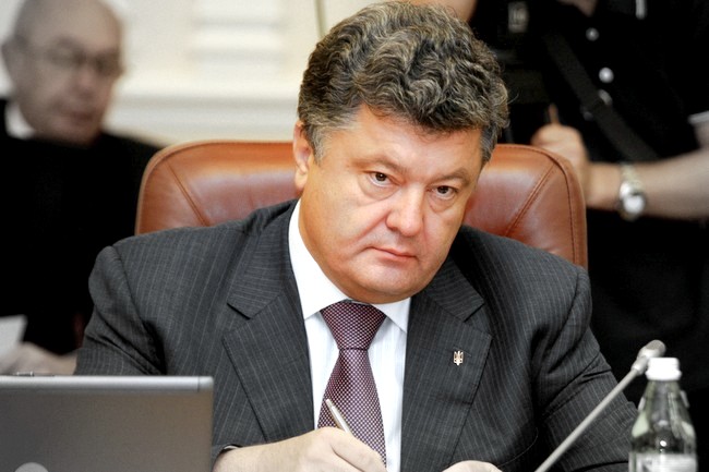Порошенко попросил Конгресс США помочь Украине оружием
