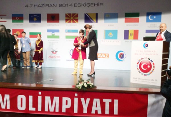 Azərbaycanlı şagird Türk Dünyası Bilik Olimpiadasının qalibi oldu