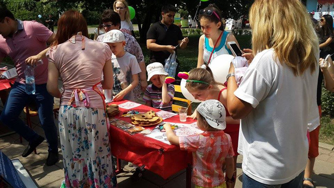 В Москве по инициативе вице-президента Фонда Гейдара Алиева Лейлы Алиевой прошла благотворительная акция для детей-сирот, взятых на попечение (ФОТО)