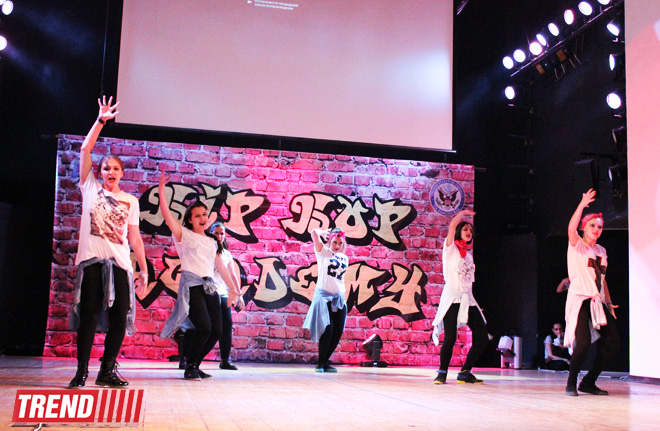 Американская группа "Soul Street Dance Co." и праздник хип-хопа в Баку (ФОТО)