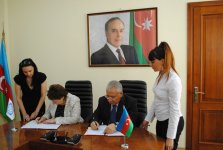 Azərbaycan və Dünya Bankı kənd təsərrüfatı üzrə kredit sazişi imzalayıblar (FOTO)