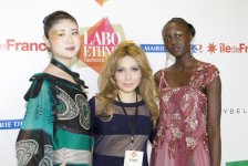 Фахрия Халафова представила в Париже этнический стиль Азербайджана и Африки (ФОТО)