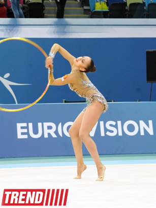Болгарская гимнастка лидирует в индивидуальных соревнованиях сеньорок на Чемпионате Европы (ФОТО)
