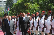 Azərbaycan Prezidenti İlham Əliyevin Afinada rəsmi qarşılanma mərasimi olub (FOTO)