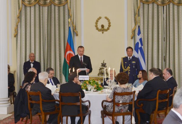 От имени Президента Греции был дан государственный обед в честь Президента Азербайджана и его супруги (ФОТО)