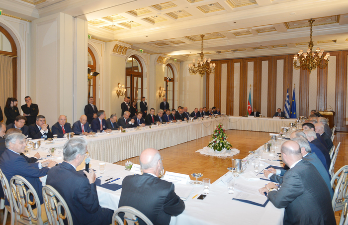 Состоялась встреча Президента Азербайджана и премьер-министра Греции с высокопоставленными деловыми людьми (ФОТО)