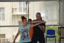 В Баку известный российский хореограф ставит боевые и танцевальные сцены спектакля "Ричард III" (ФОТО)