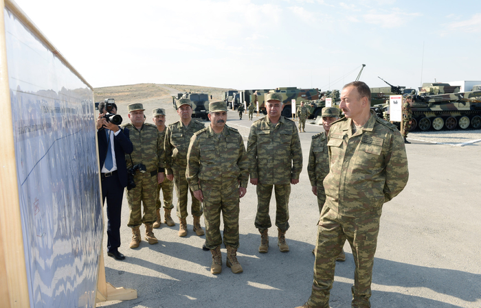 President Aliyev watches operational and tactical exercise of Azerbaijani Armed Forces