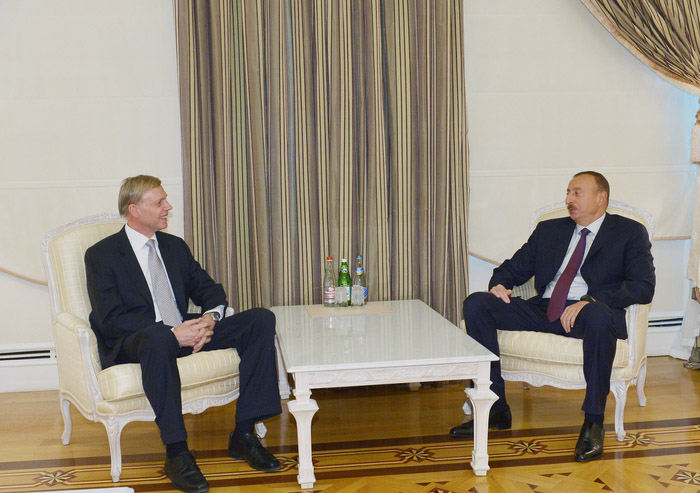 Azerbaijani president receives ambassador of Norway