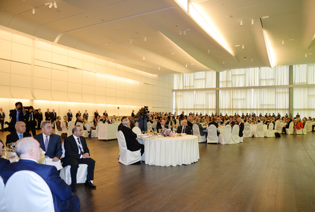От имени Президента Азербайджана Ильхама Алиева дан ужин в честь участников 23-й ежегодной сессии Парламентской Ассамблеи ОБСЕ (ФОТО)