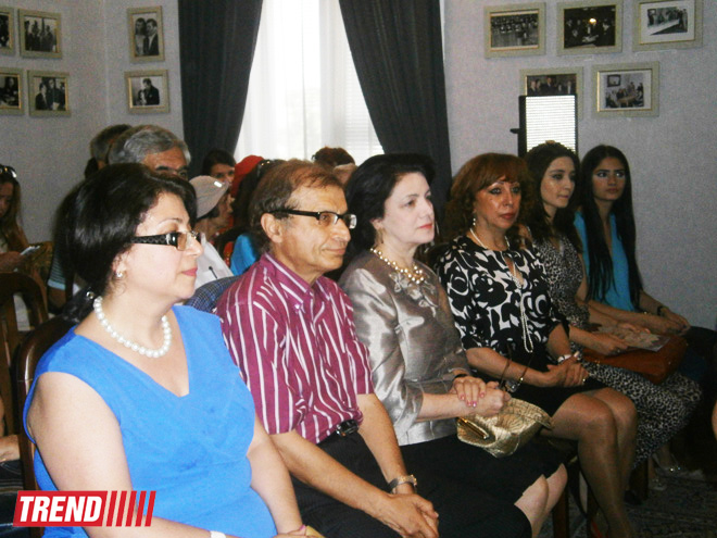 В Баку состоялась встреча с участниками фестиваля "Шелковый путь" (ФОТО) - Gallery Image