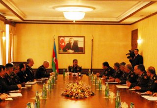 Azerbaijani defense minister receives country’s military attaches