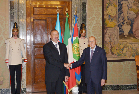 Meeting held between presidents of Azerbaijan and Italy
