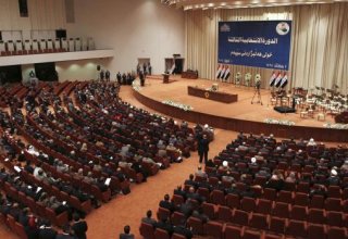Парламент Ирака одобрил просьбу спикера лишить его неприкосновенности