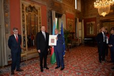 Prezident İlham Əliyev Romada İtaliya Senatının sədri Pietro Qrasso ilə görüşüb (FOTO)