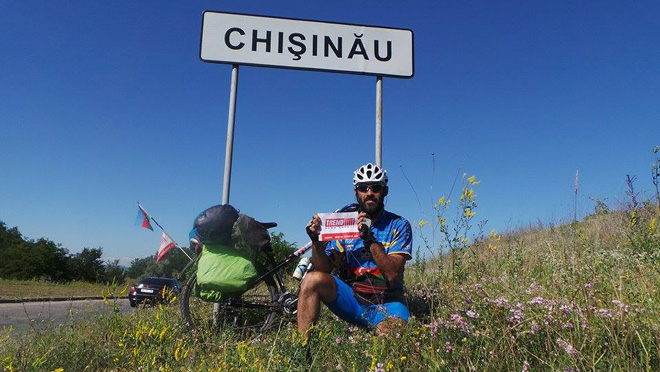 Рамиль Зиядов продлил мировое турне на велосипеде и начал покорение Европы (ФОТО)