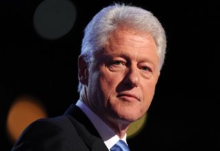 Ex-President Bill Clinton recovering from infection in hospital, doctors say