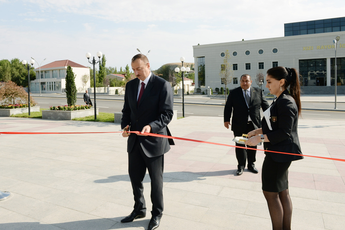 Президент Ильхам Алиев: Азербайджан оказался в центре внимания в мировом масштабе именно благодаря проводимой работе (ФОТО)