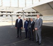 Ильхам Алиев ознакомился с ходом строительства Олимпийского стадиона в Баку  (ФОТО)