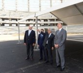 Prezident İlham Əliyev Bakı Olimpiya Stadionunda tikinti işlərinin gedişi ilə tanış olub (FOTO)