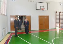 Президент Азербайджана ознакомился со зданием одной из бакинских средних школ после капремонта и реконструкции