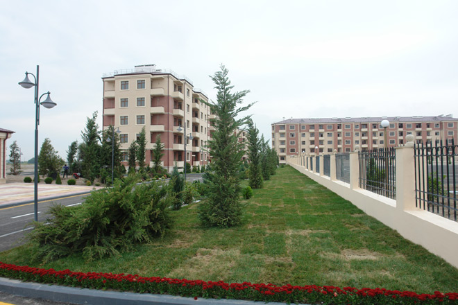 В Азербайджане сдан в эксплуатацию новый жилой квартал для вынужденных переселенцев