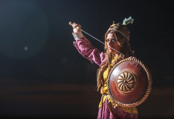 Оперная певица Вюсаля Мусаева создаст образ героической женщины (ФОТО)