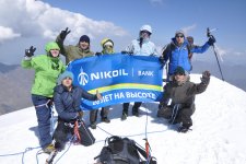 Азербайджанские альпинисты покорили Казбек