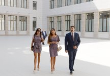 Президент Азербайджана и его супруга приняли участие в открытии здания бакинской школы №23 после реконструкции (ФОТО)