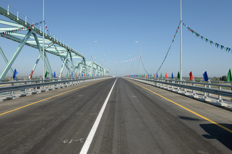 Президент Азербайджана принял участие в открытии моста через Куру на автодороге Гаджигабул-Бахрамтепе (ФОТО)