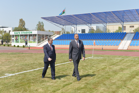 Президент Ильхам Алиев ознакомился с Центральным стадионом Бейлагана после капремонта и реконструкции (ФОТО)