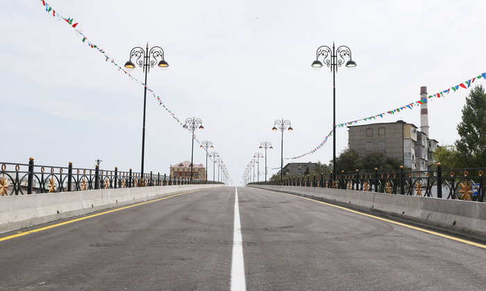 Azerbaijani president attends opening of another road junction in Baku (PHOTO)