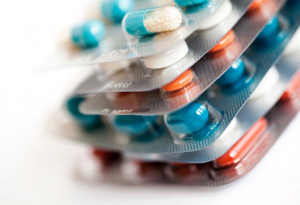 В Азербайджане предложили отменить НДС на импорт лекарств