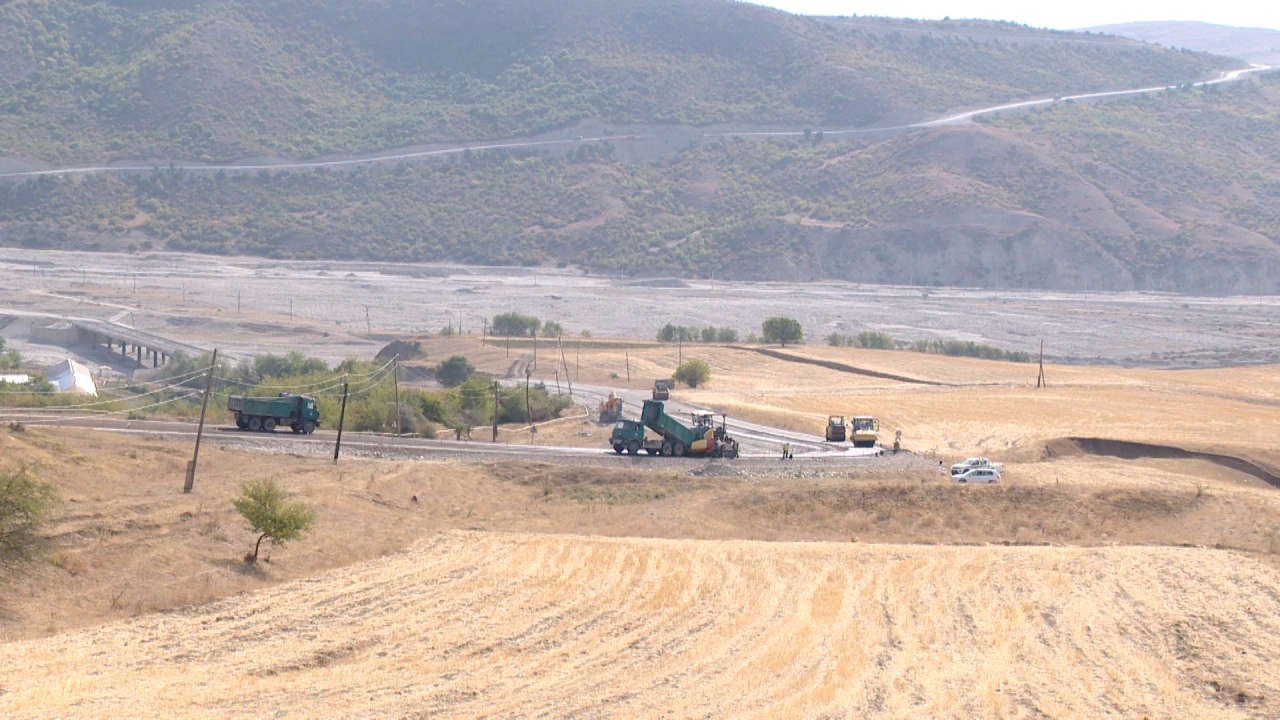 В Азербайджане завершается реконструкция одной из региональных автодорог