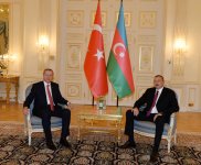 Azerbaijani, Turkish presidents meet one on one