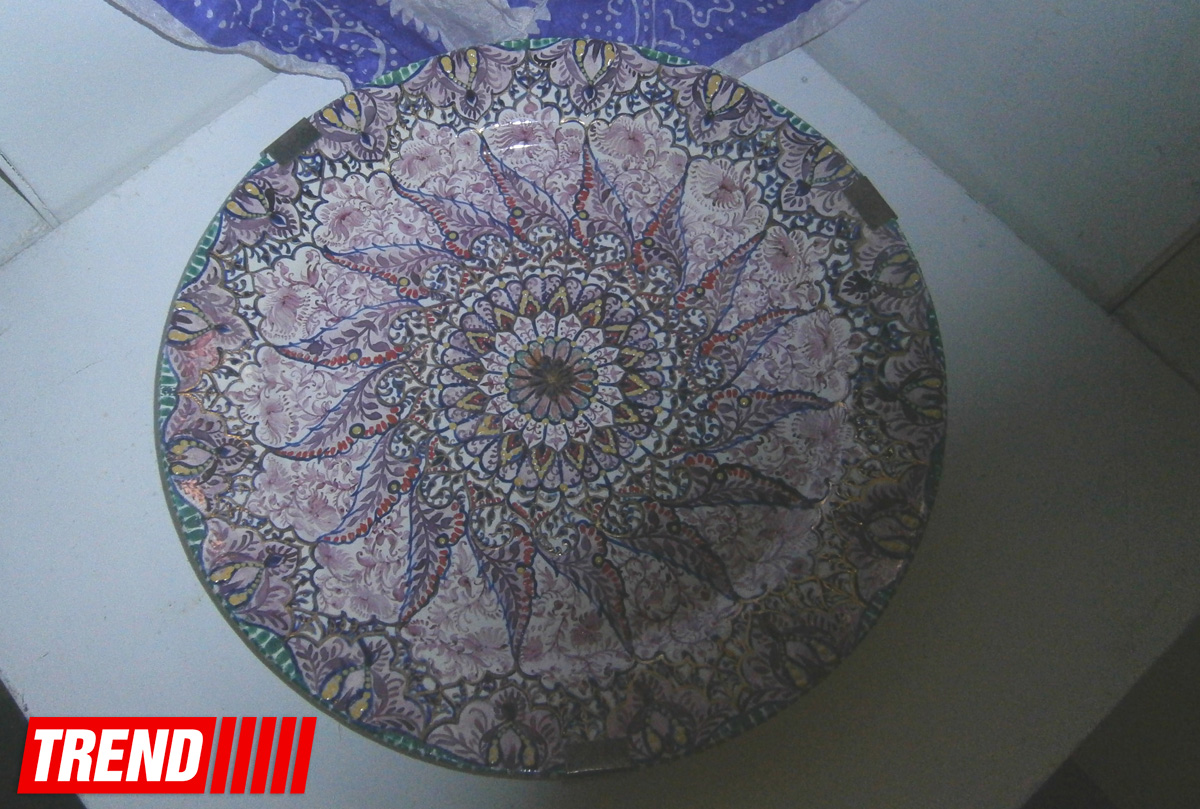 В Баку открылся вернисаж оригинальных работ Наили Султан (ФОТО)