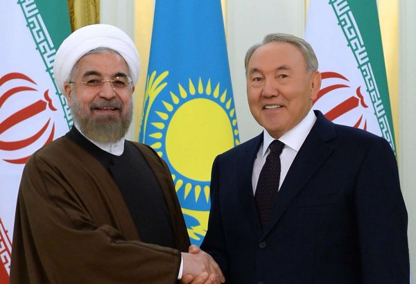 Kazakistan ve İran 1 milyar dolar değerinde 50 anlaşma imzaladı