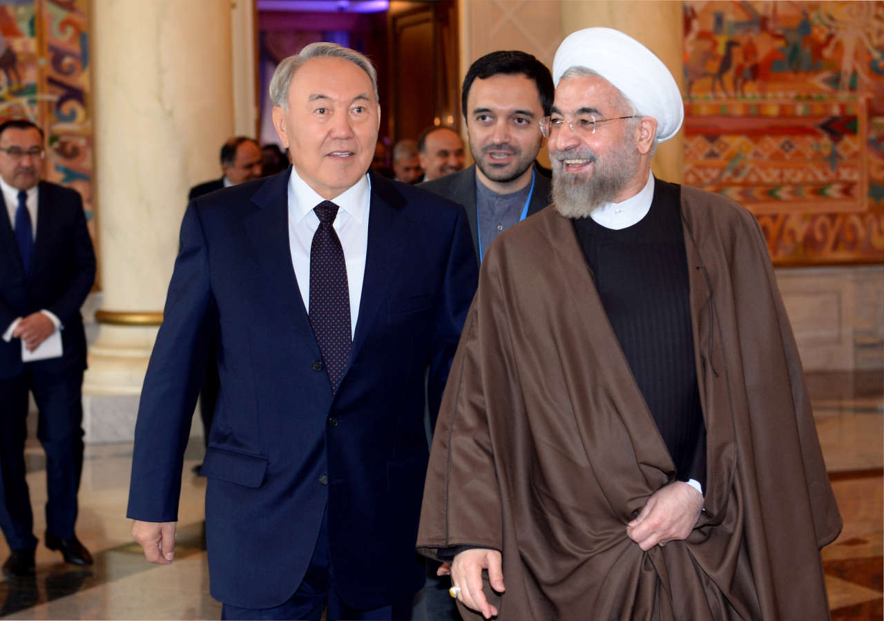 Ruhani, Kazak mevkidaşını karşıladı