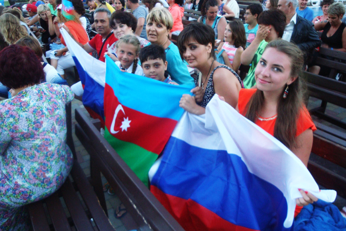 Представители Азербайджана успешно выступили на конкурсе-фестивале в Болгарии (ФОТО)