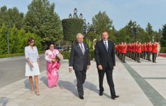 В Баку состоялась церемония официальной встречи премьер-министра Малайзии (ФОТО)