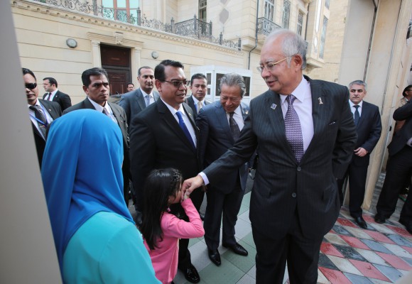 Malaysian Embassy officially opens in Baku