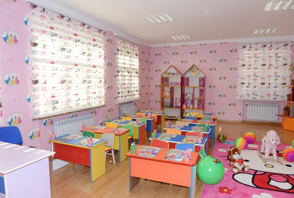 Azerbaijan’s First Lady acquaints with conditions at Konul nursery-kindergarten (PHOTO)